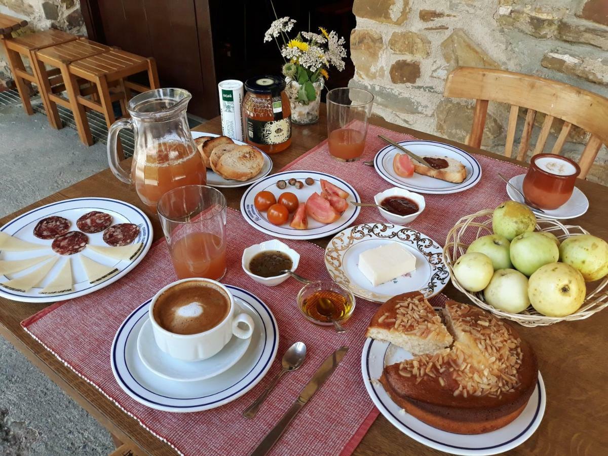 Agroturismo Sidreria Txindurri Iturri Hostal Deba Exterior foto